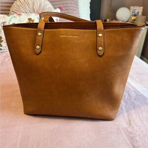 Poppy & Peonies Go Getter, cognac